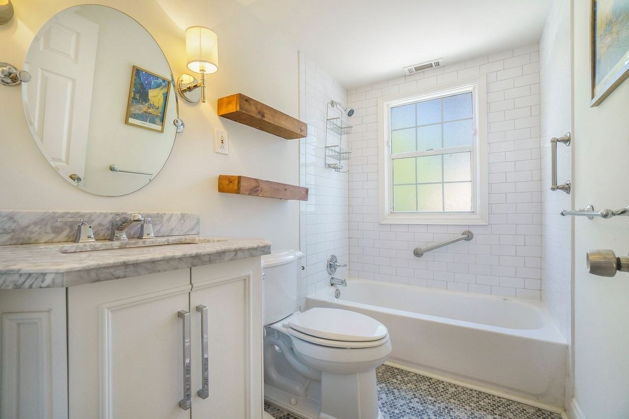 39 Lakeview Dr Ne - Photo 5 of 17