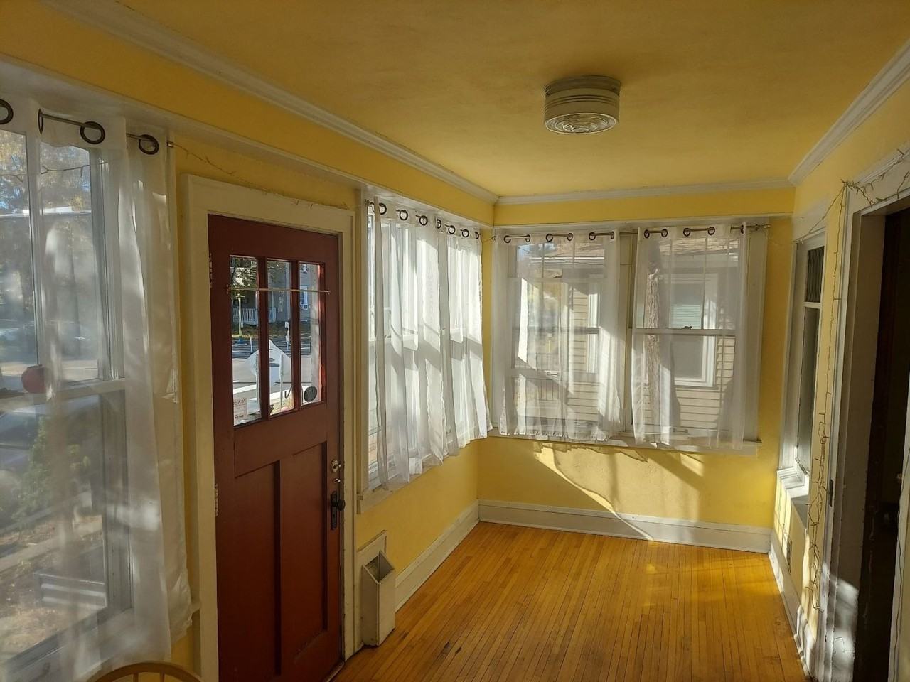 104 E 36th St - Photo 3 of 20