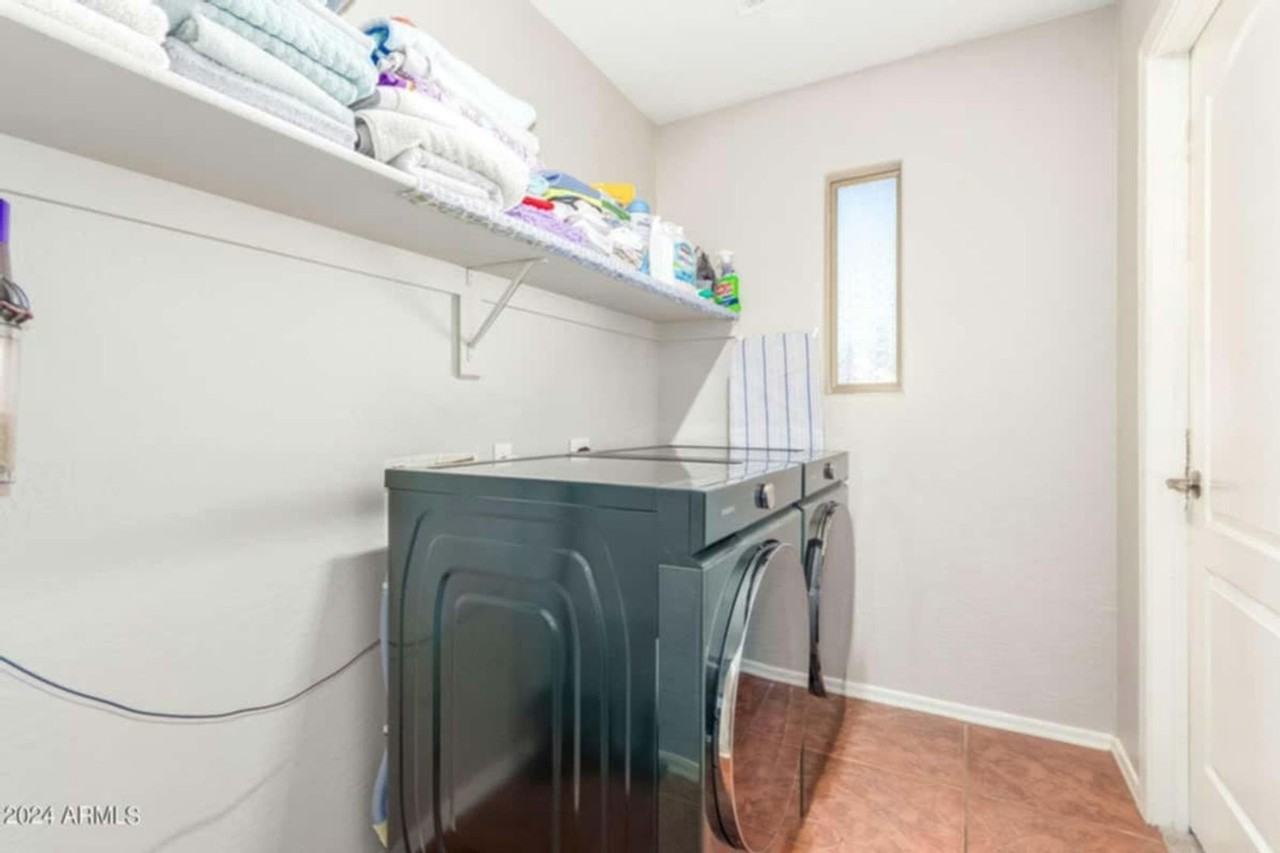 15138 W Crocus Dr, Surprise, AZ 85379 5 bedroom House Rental Zumper