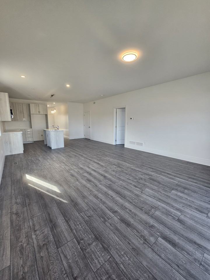 17 Beasley Crescent - Photo 3 of 9