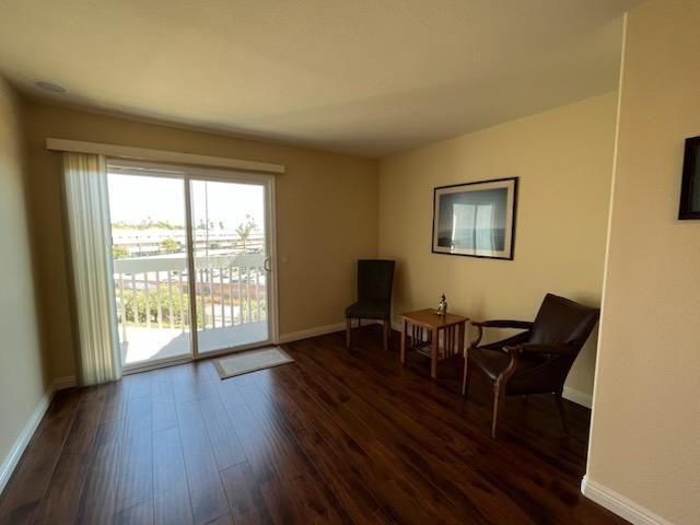 259 S Ventura Rd #252 - Photo 7 of 19