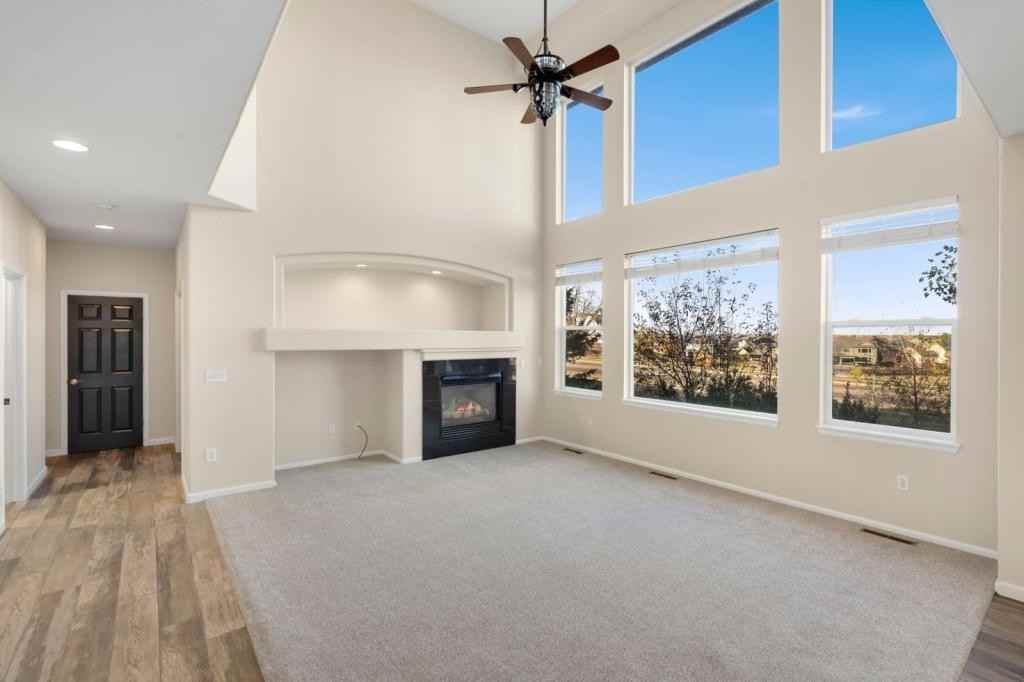 2614 Canby Way - Photo 3 of 20