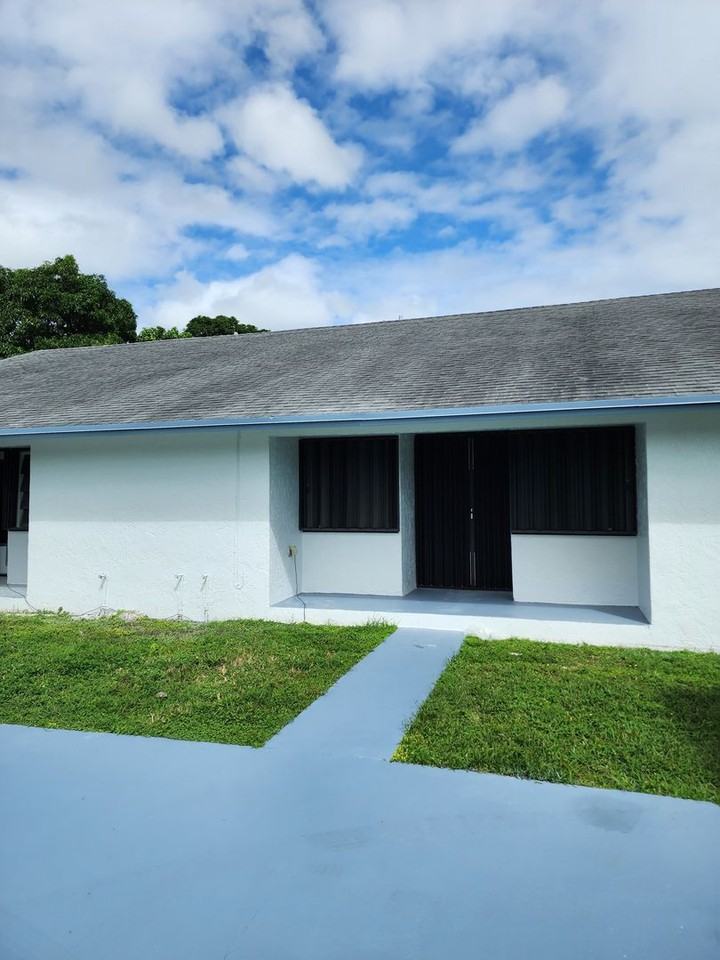 Goulds  Triplex - Photo 2 of 27