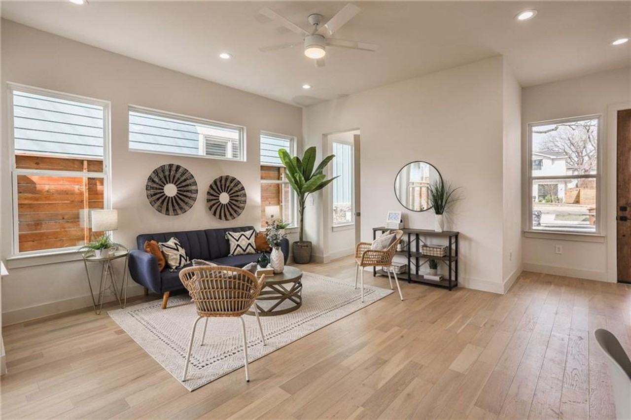 501 Texas Ave - Photo 4 of 43