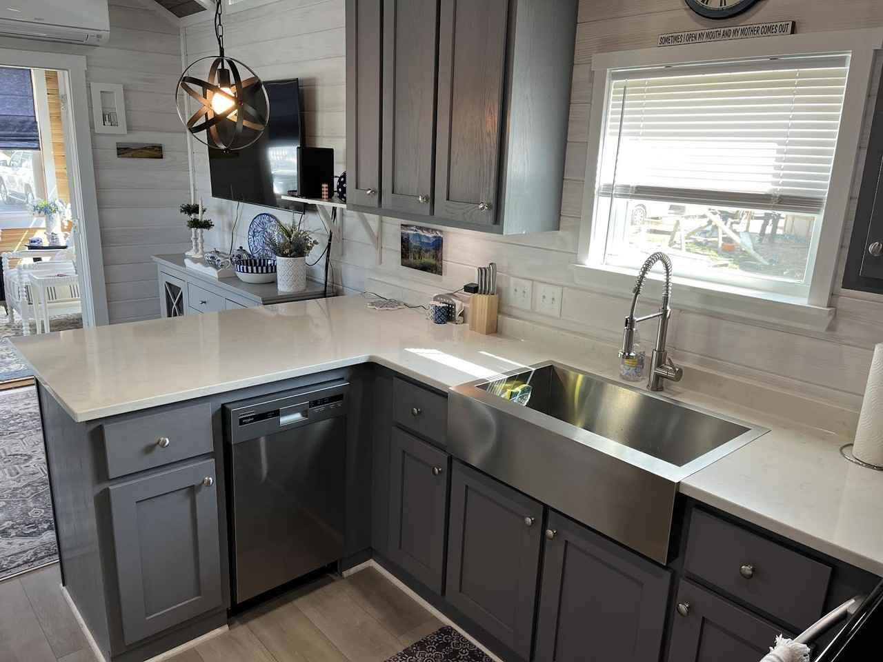86 Mount Meadow Ln - Photo 3 of 16