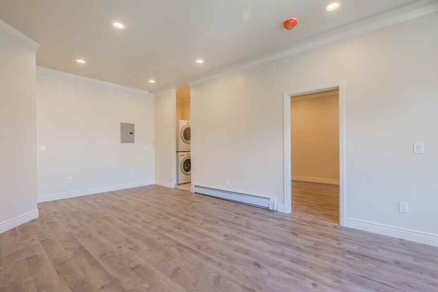 13421346 Haight St - Photo 3 of 12