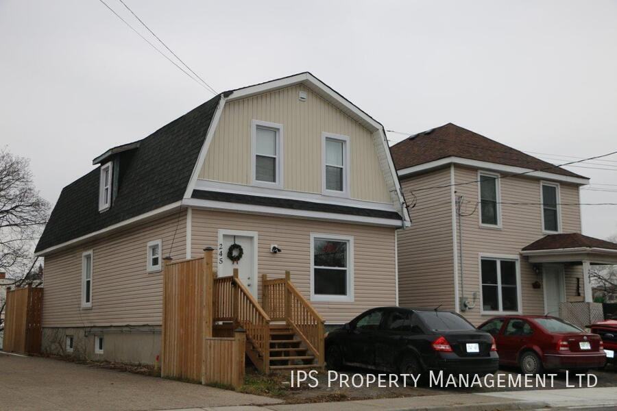 245 Coleman St - Photo 2 of 43