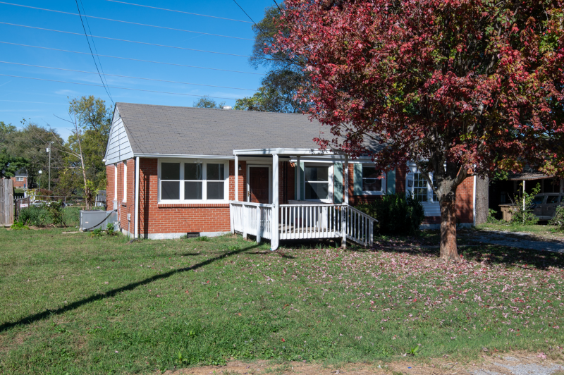 3124 Cloverwood Dr #N - Photo 2 of 21