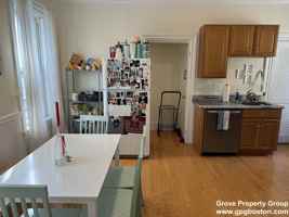 featured image of 34 Delle Ave #2