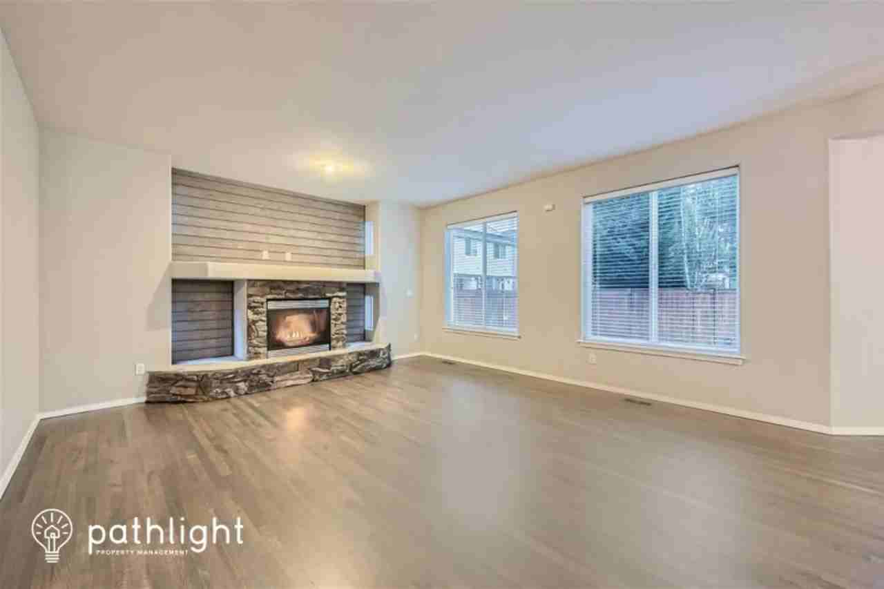 7325 206th Street Ct E - Photo 3 of 23