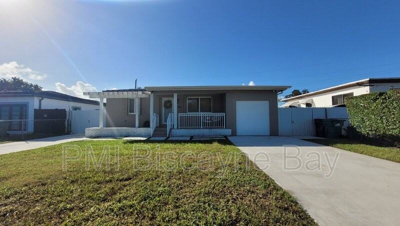 7380 Sw 35th St - Photo 2 of 27