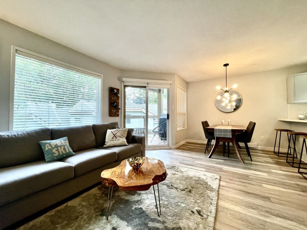 6127 Eagle Ridge Cres - Photo 3 of 18