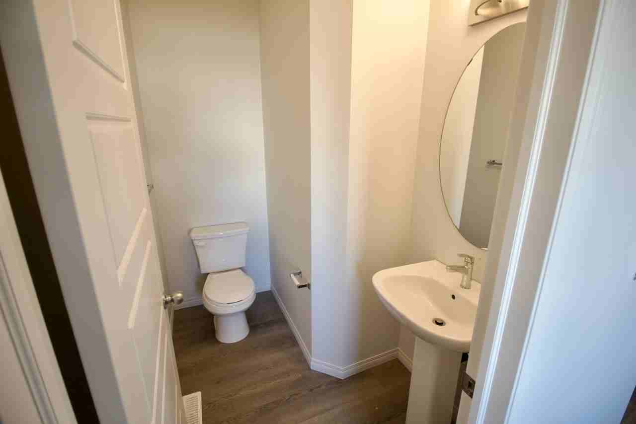 3716 42 Ave Uppr - Photo 7 of 24