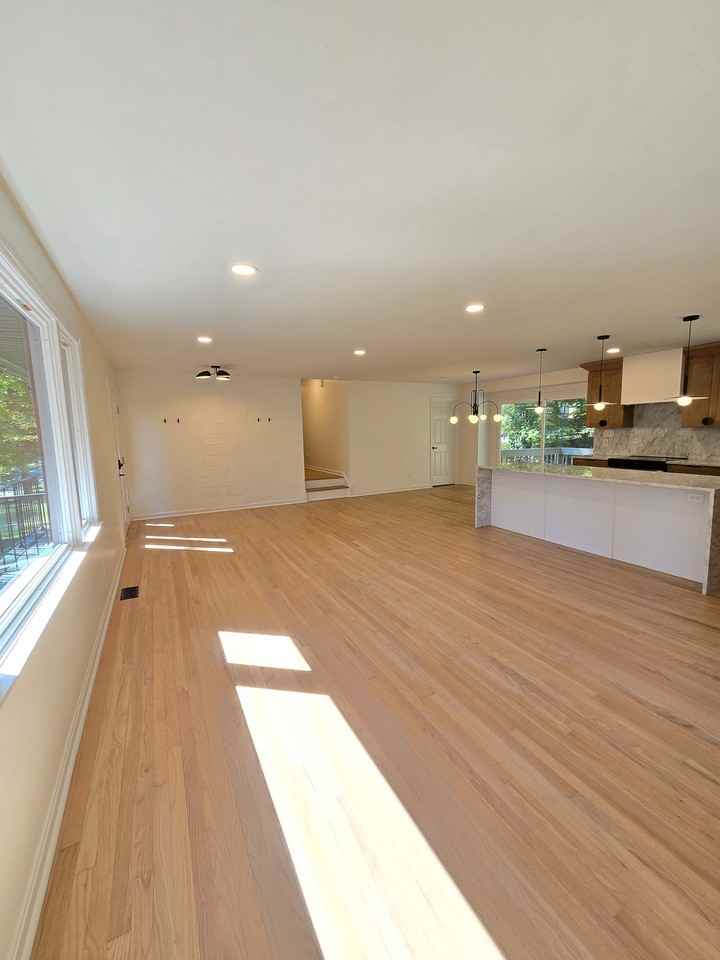 1105 Hardimont Rd - Photo 7 of 50