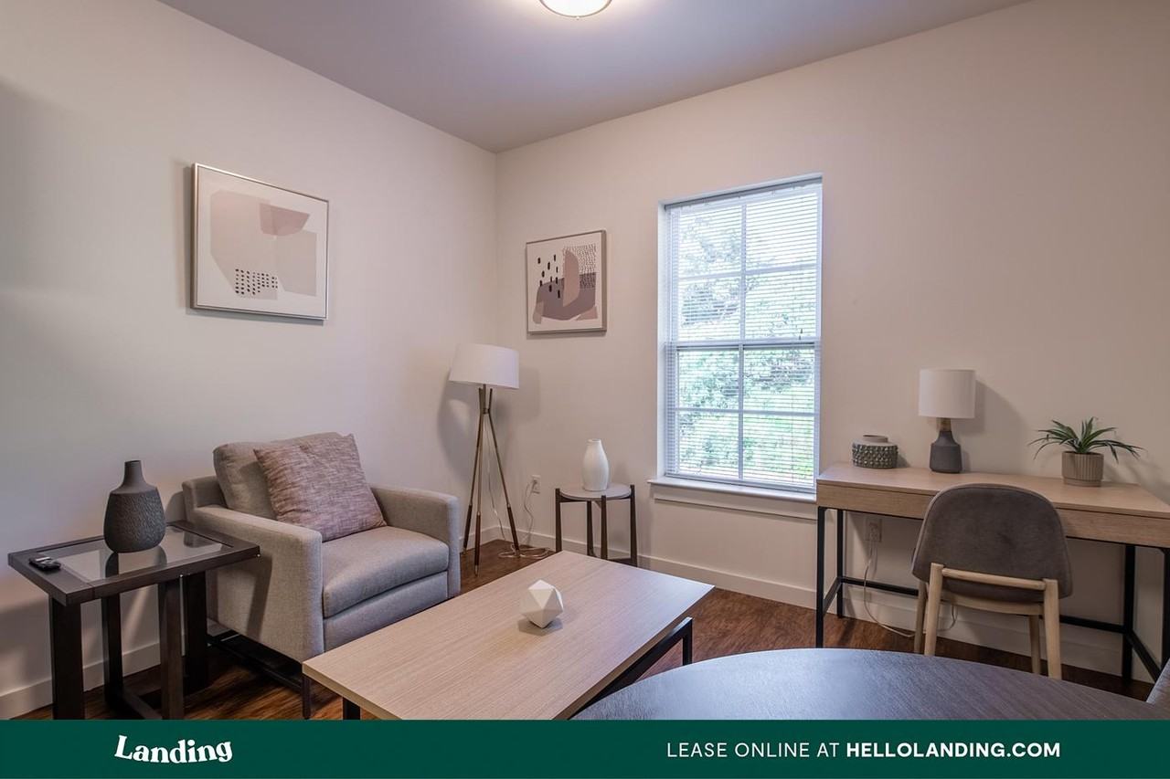 1903 Marshall Street - Photo 5 of 50