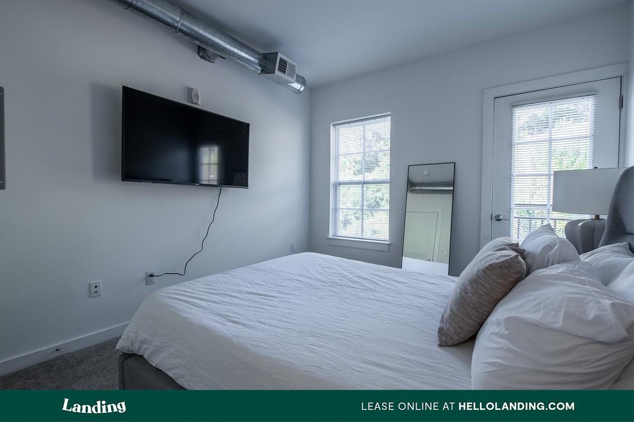 1903 Marshall Street - Photo 7 of 50