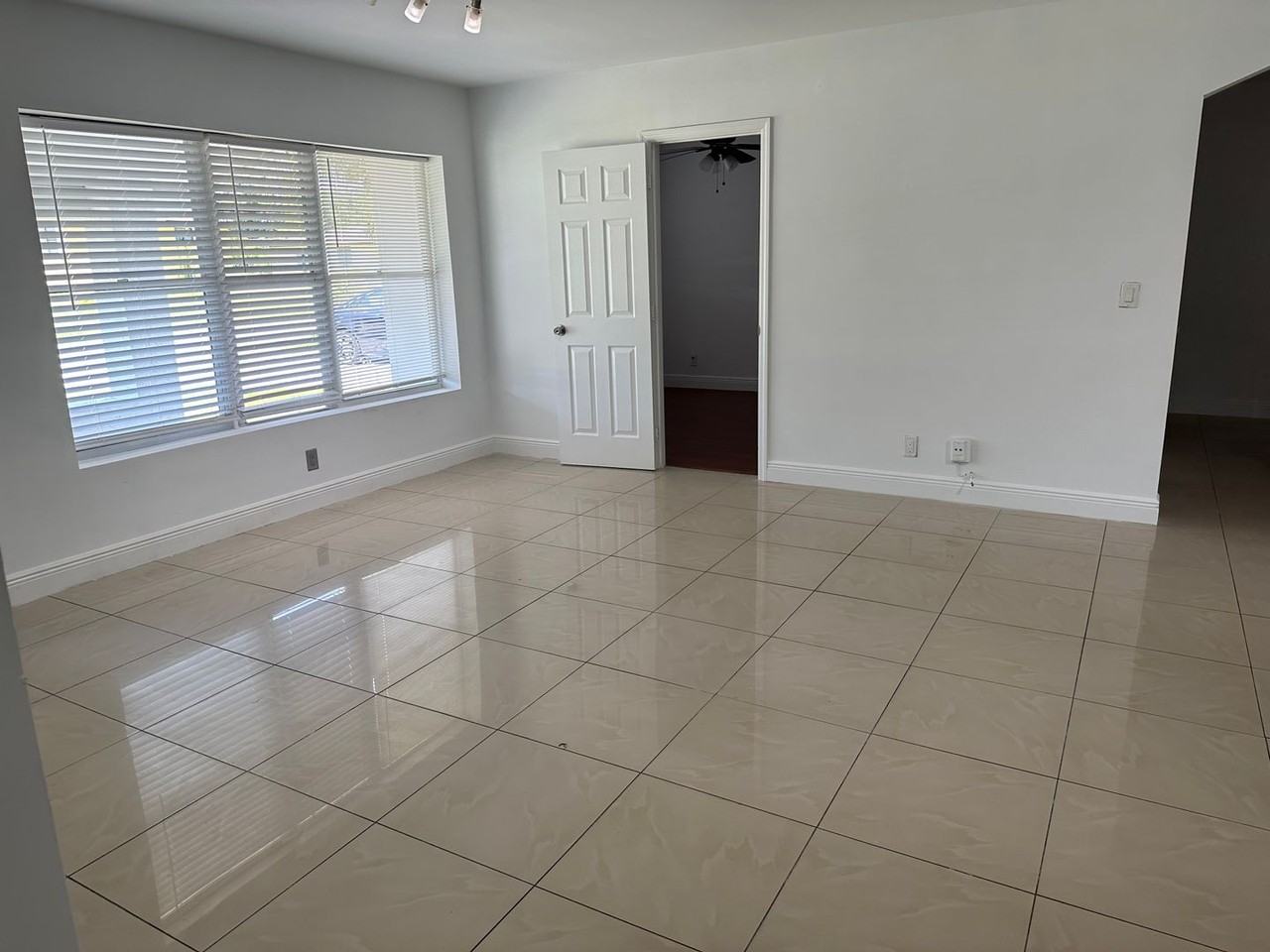 505 Cortez Ln - Photo 7 of 21