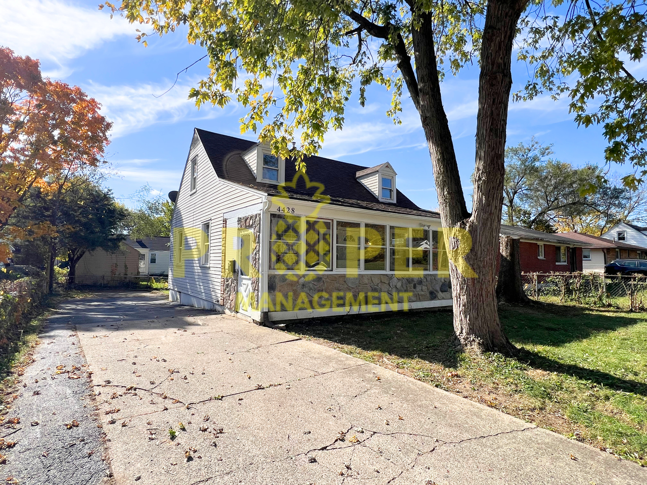 4428 Prescott Ave - Photo 2 of 16