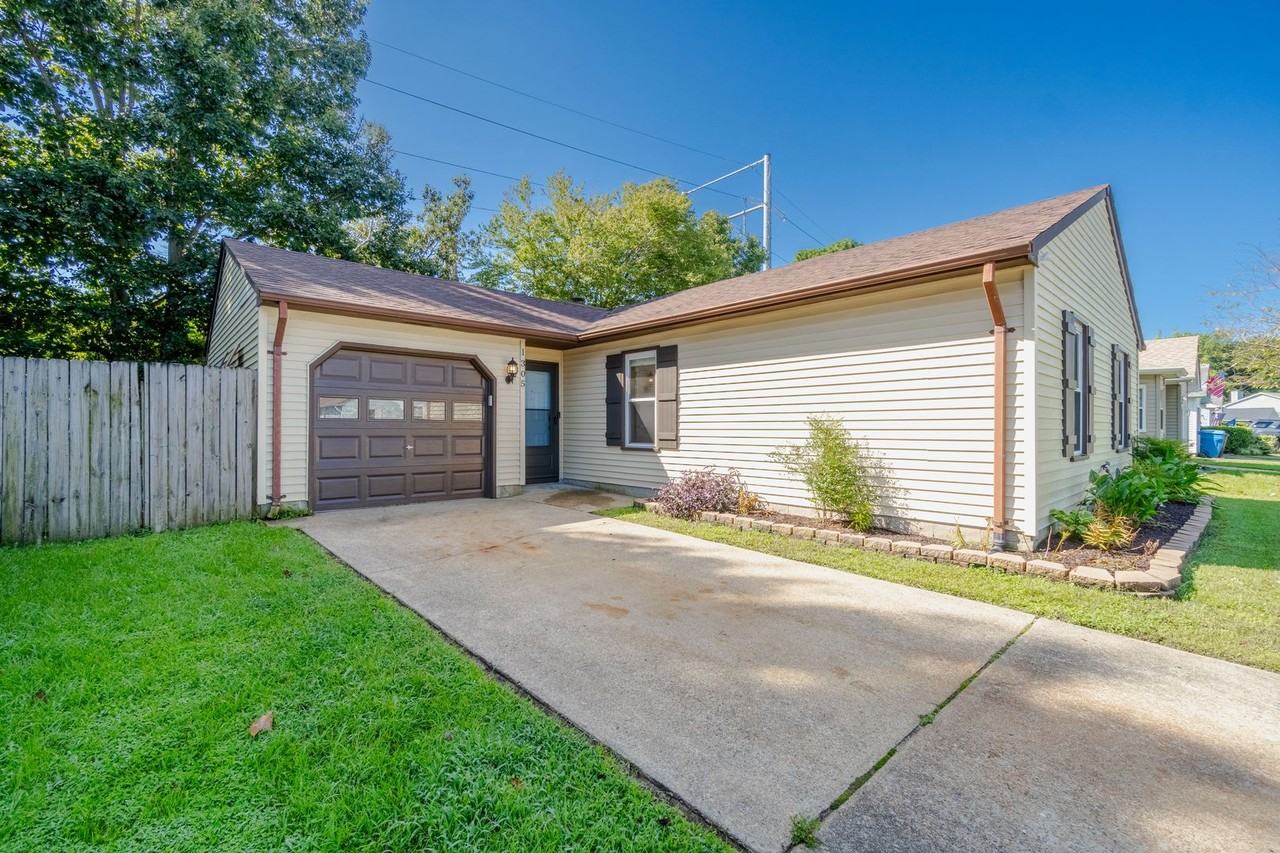 1305 Chickadee Ln - Photo 3 of 31