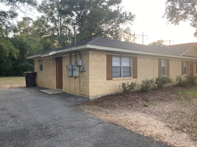 63 Pine Ave W #63 - Photo 2 of 14