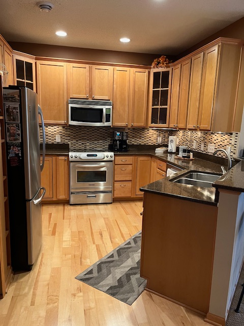 10931 Goodhue St Ne #D - Photo 4 of 20