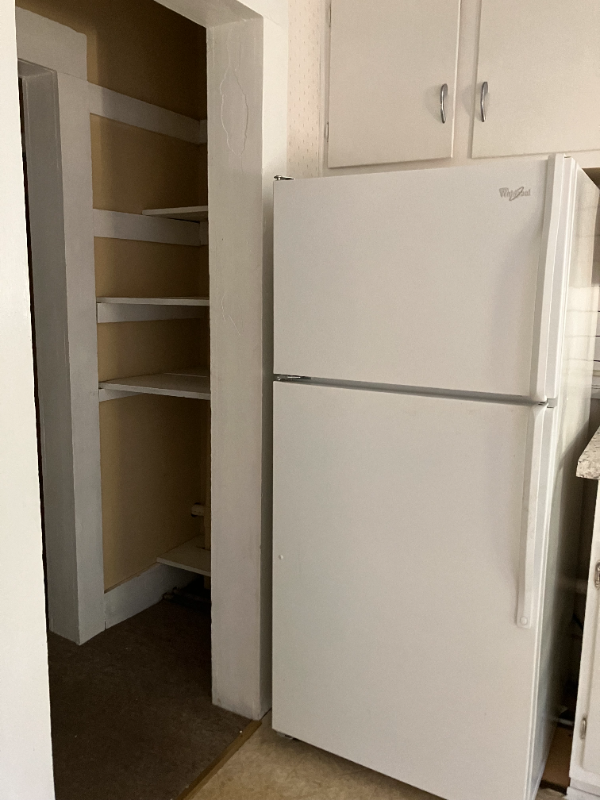 112 E Genesee St #2W - Photo 3 of 5