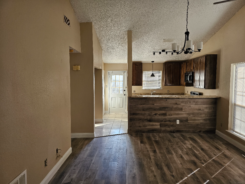 2500 E Park Blvd - Photo 4 of 23