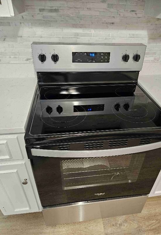 1027 E Washington St - Photo 2 of 50