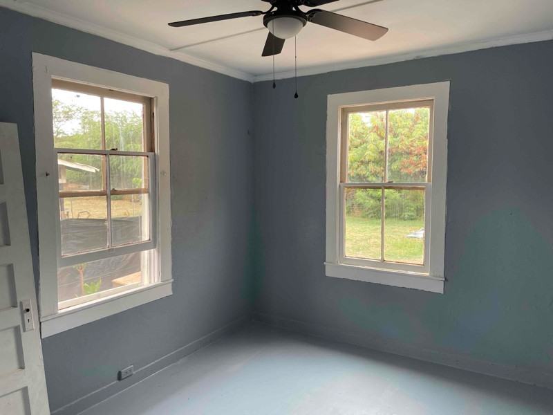 100B Manako Ln - Photo 3 of 8