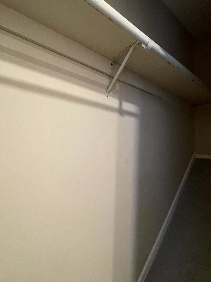 10540 Assembly Dr - Photo 6 of 18