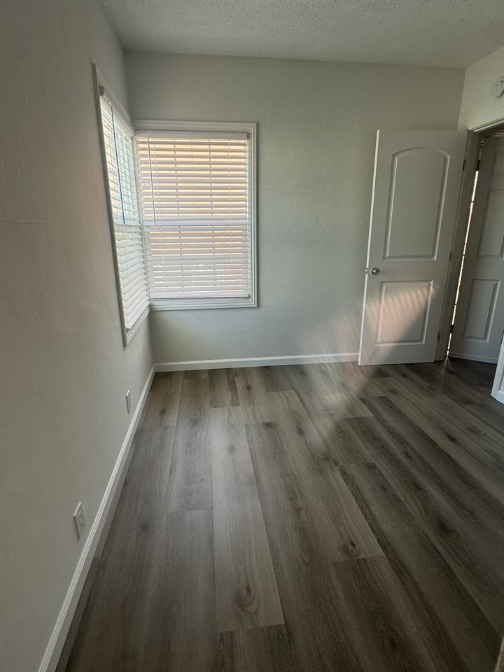 5834 Elizabeth St #NA - Photo 6 of 8