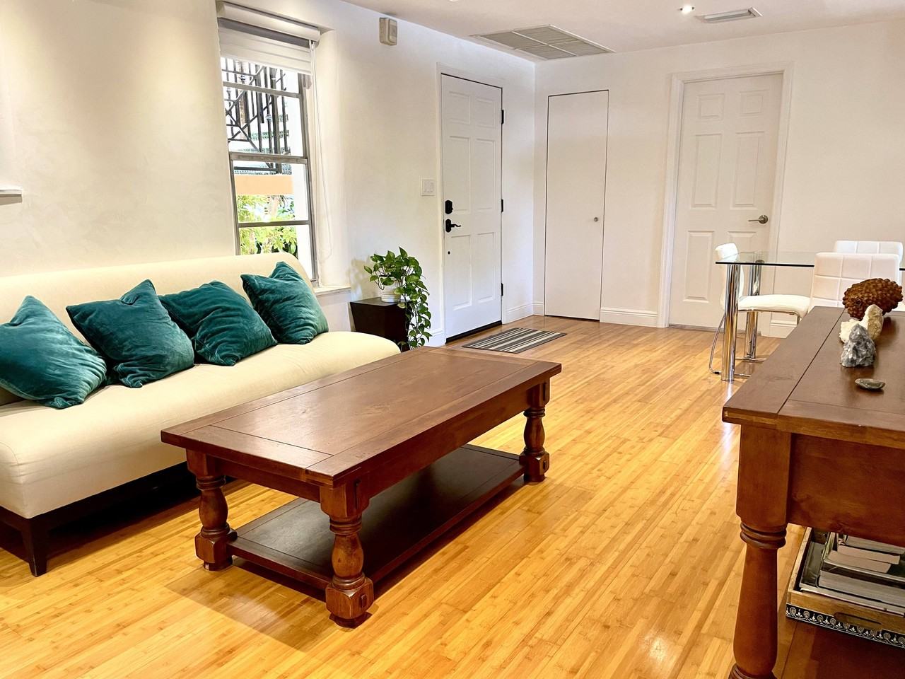 4812 Pine Tree Dr #104 - Photo 2 of 18