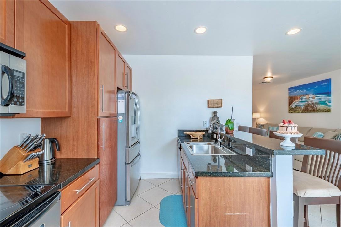 11477 Nw 39th Ct #SFRS - Photo 2 of 8