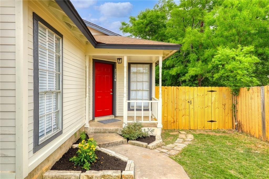 2134 Andover Dr - Photo 3 of 8