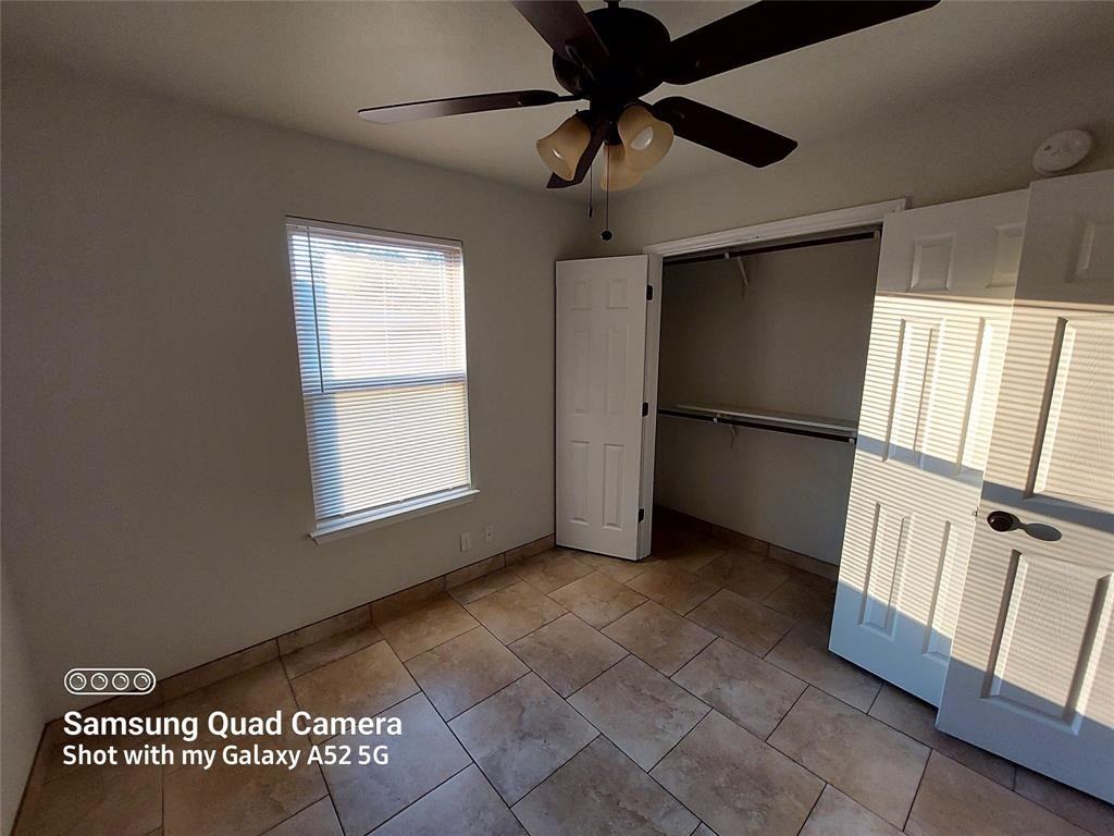 2505 Oak Ln #A - Photo 2 of 8