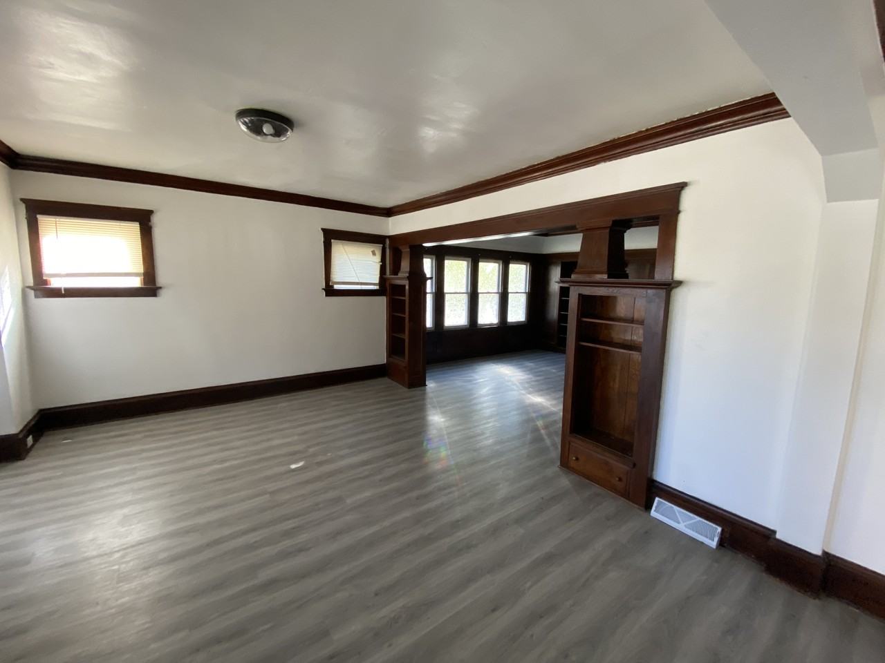 2901 N 37th St. Upper/Lower - Photo 4 of 23