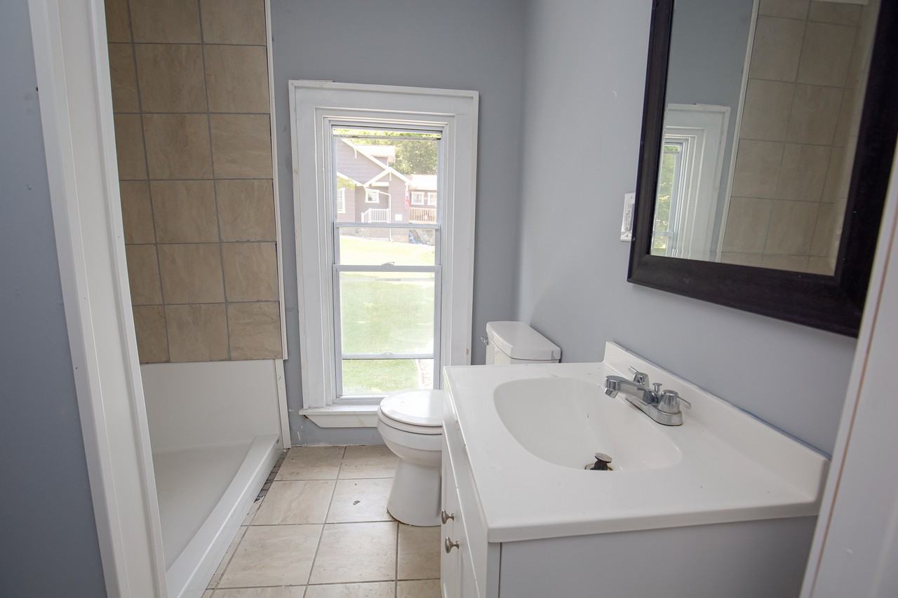 399 South Division Street #NA - Photo 7 of 16