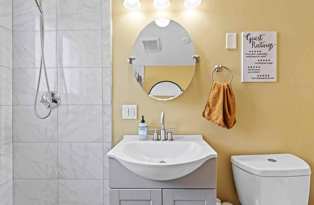 699 Adams Street #5 - Photo 3 of 5