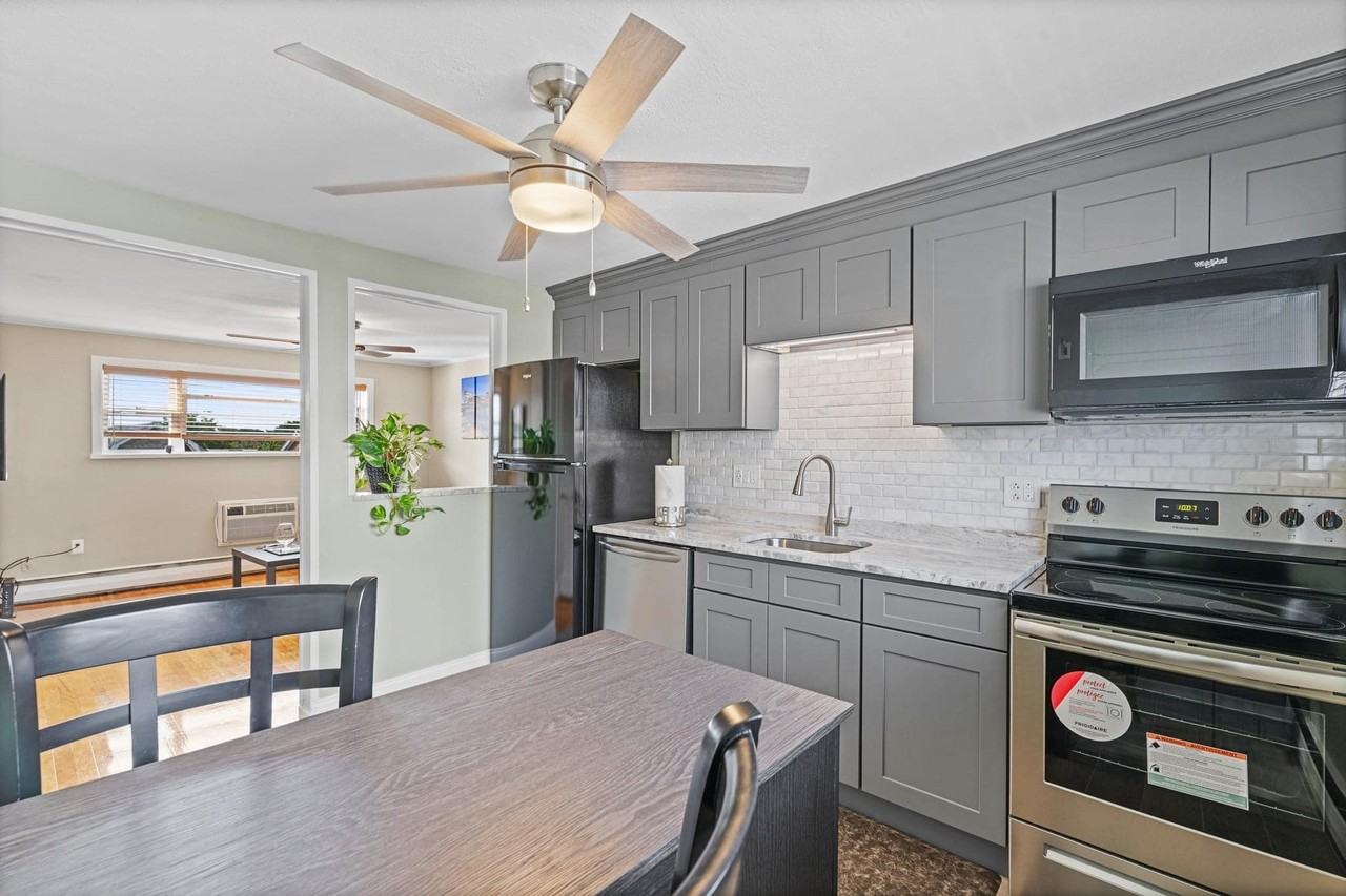 699 Adams Street #5 - Photo 2 of 5