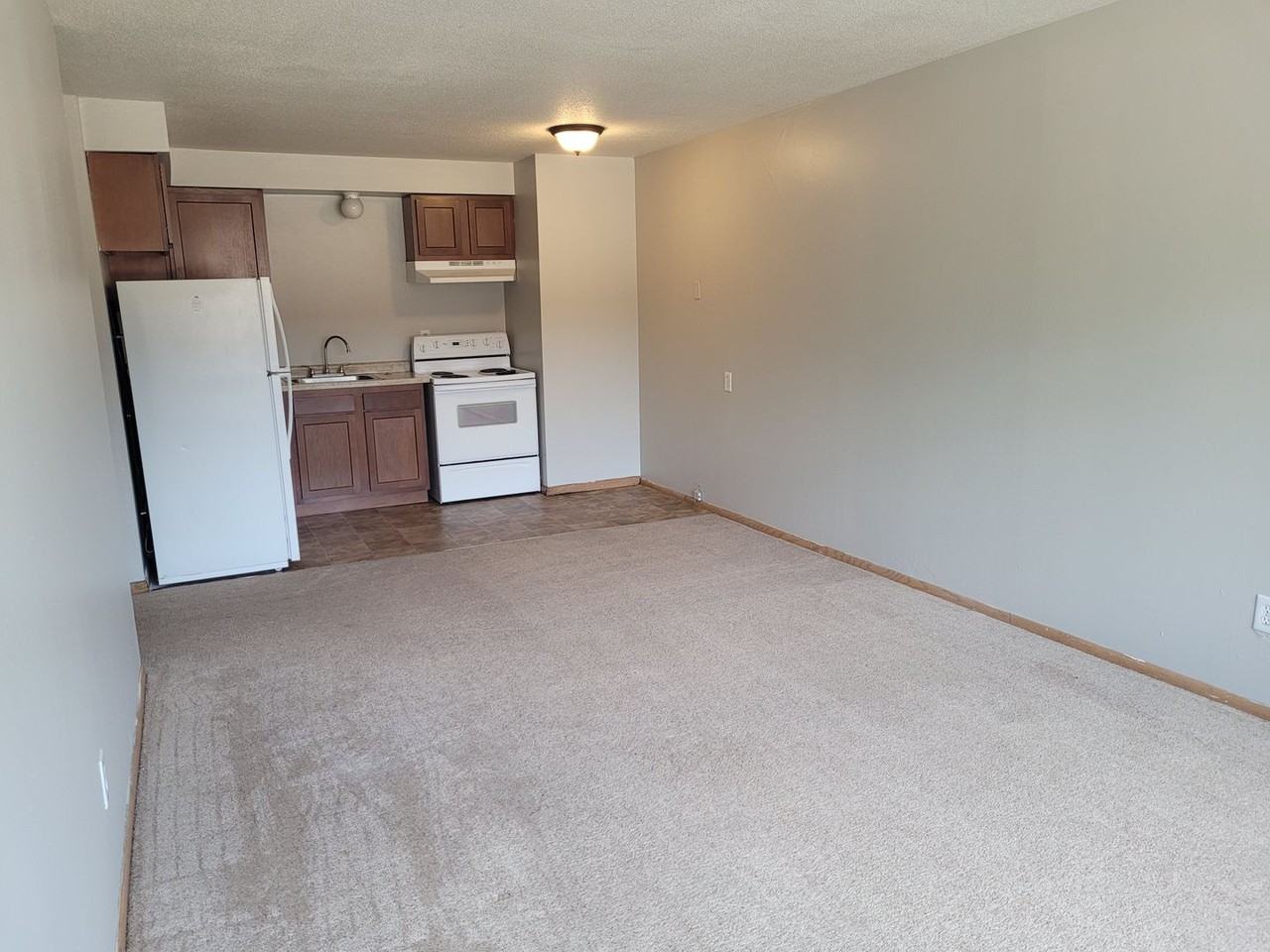 Aldrich Apartments | Near I - Photo 2 of 16