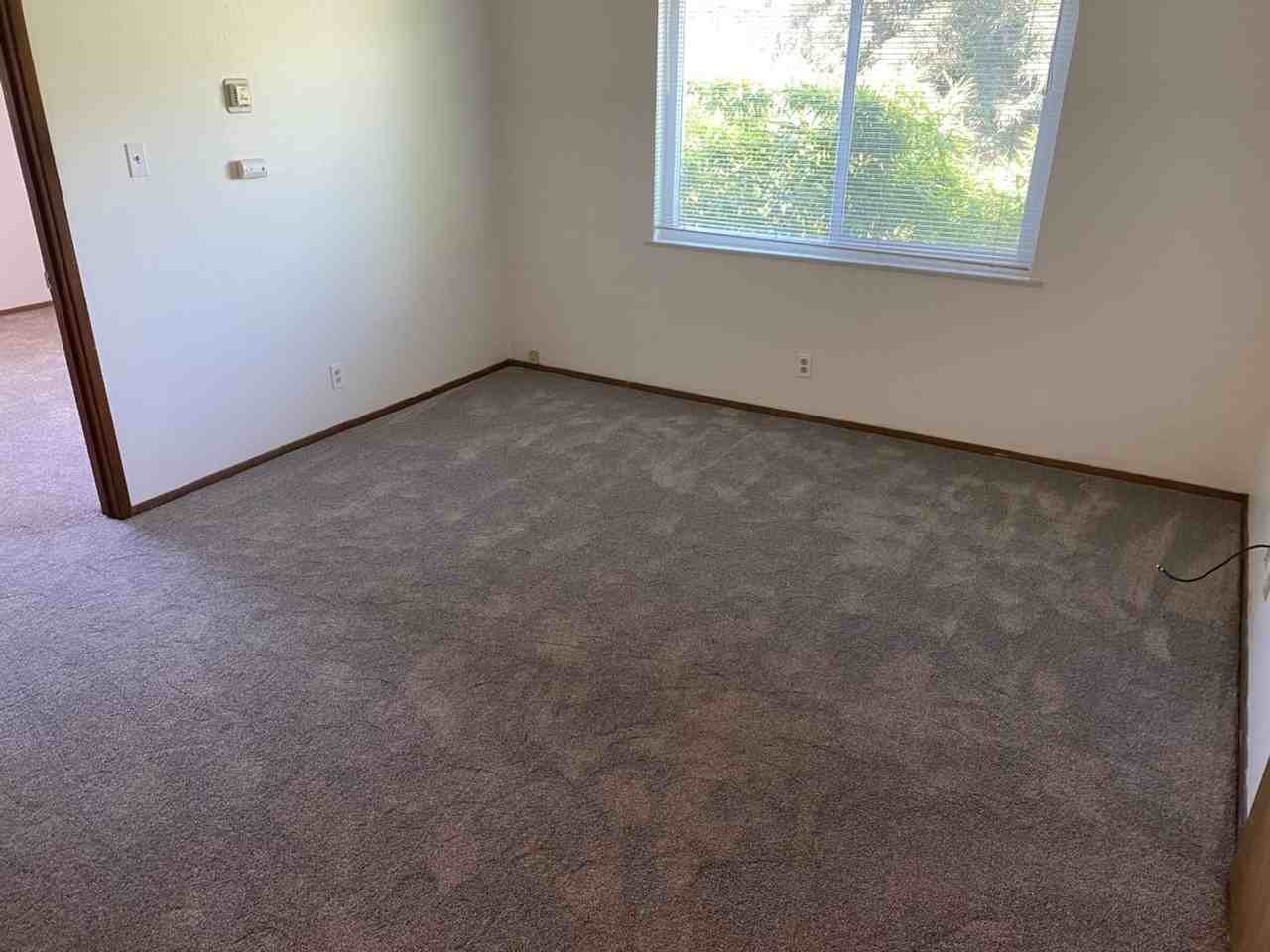 745 Slater St #8 - Photo 3 of 14