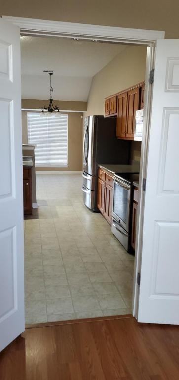 2777 Rutherford Dr - Photo 4 of 5