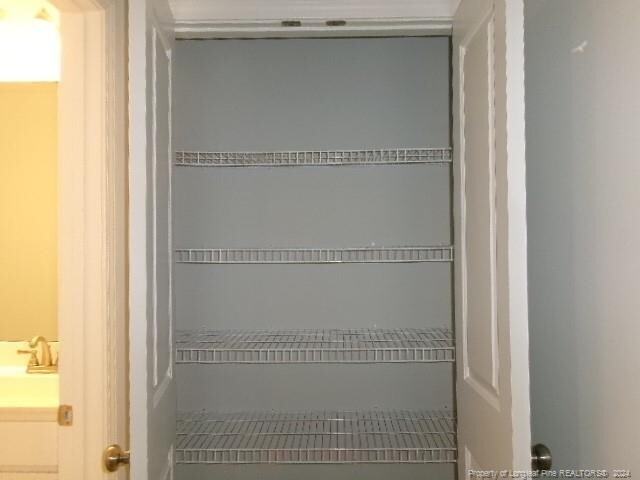 15 Parkview Ln - Photo 2 of 24