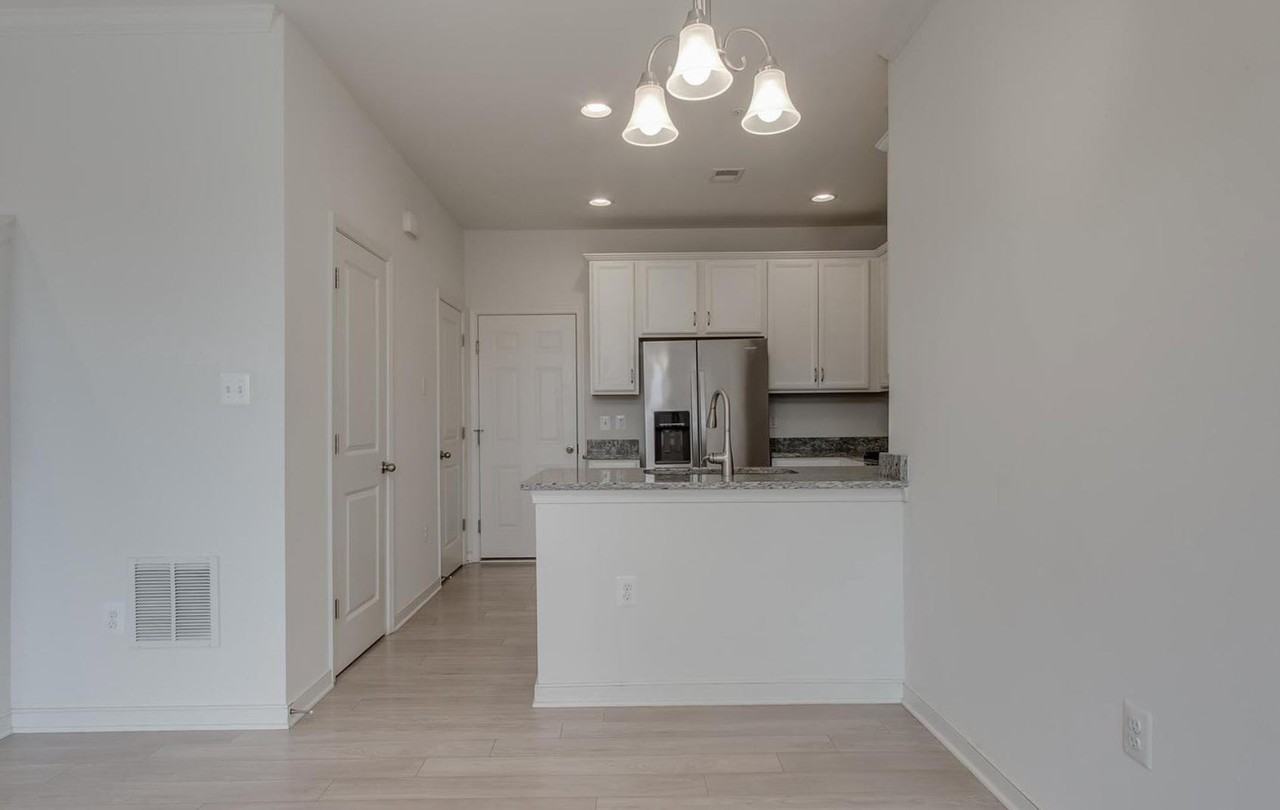 677 E Church St #1 - Photo 3 of 11