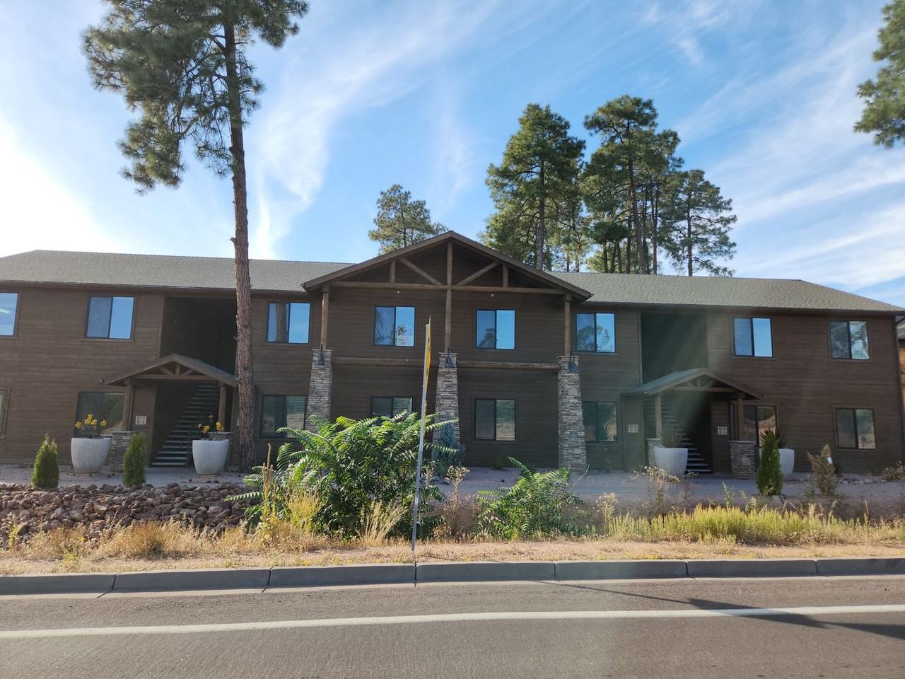 200 E Malibu Dr #E1 - Photo 2 of 19