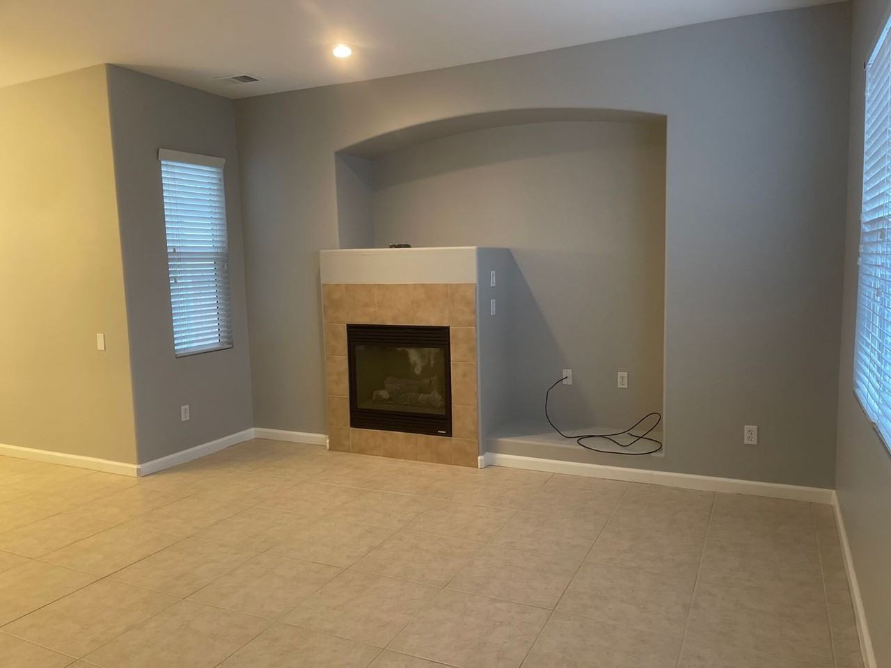 10434 Chadwell Dr - Photo 2 of 24