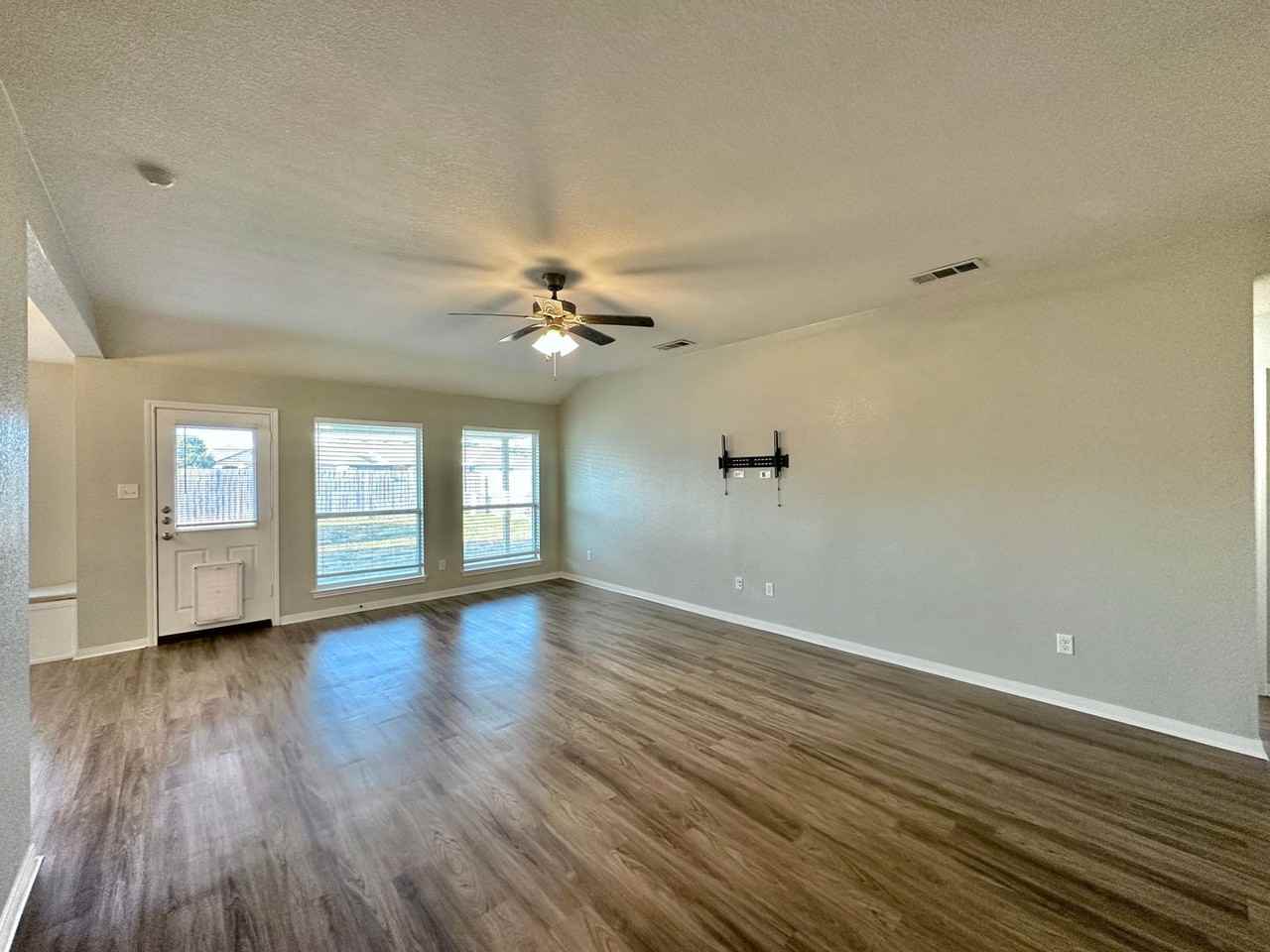 3109 Canadian River Loop - Photo 3 of 31