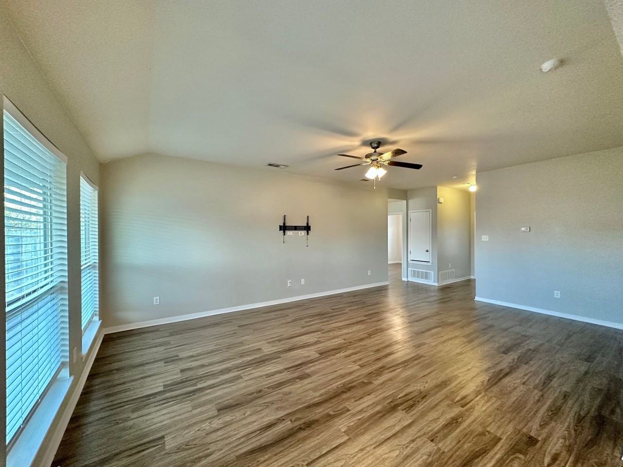 3109 Canadian River Loop - Photo 5 of 31