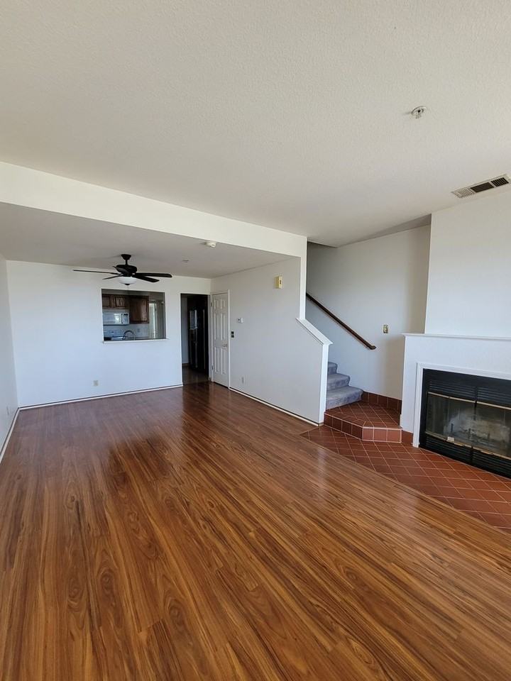 3485 Wells Rd - Photo 3 of 12