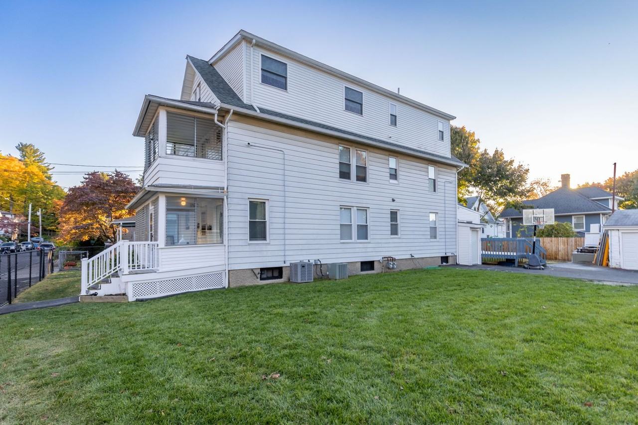 27 Winter St Fl 2 - Photo 3 of 42